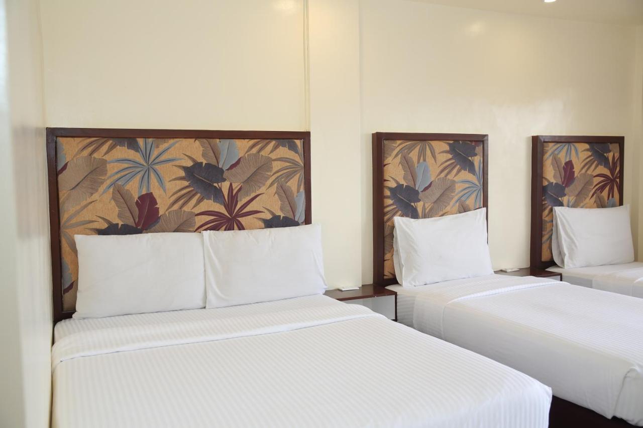 Eon Centennial Resort Hotel & Waterpark Iloilo City Εξωτερικό φωτογραφία