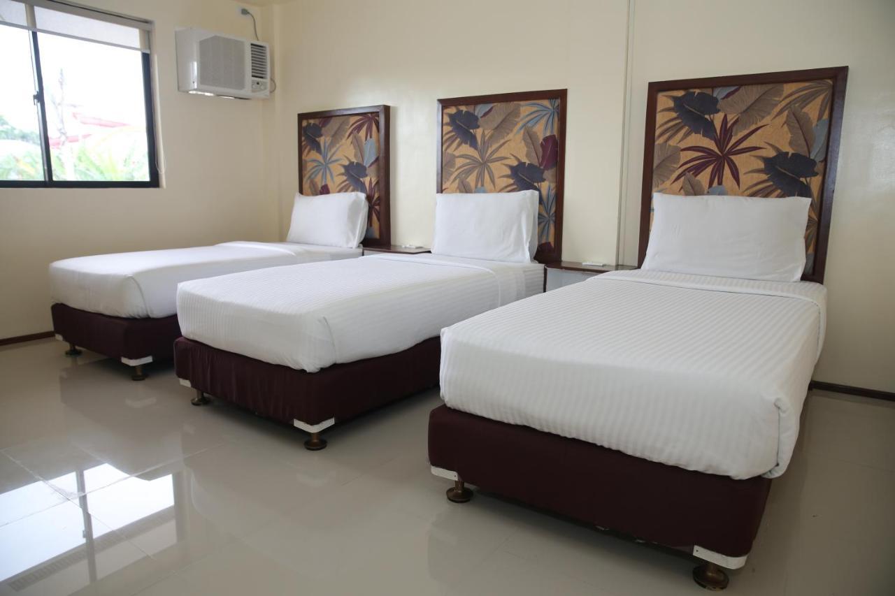 Eon Centennial Resort Hotel & Waterpark Iloilo City Εξωτερικό φωτογραφία