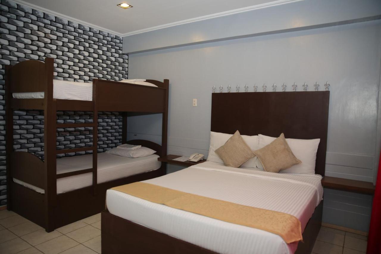 Eon Centennial Resort Hotel & Waterpark Iloilo City Εξωτερικό φωτογραφία