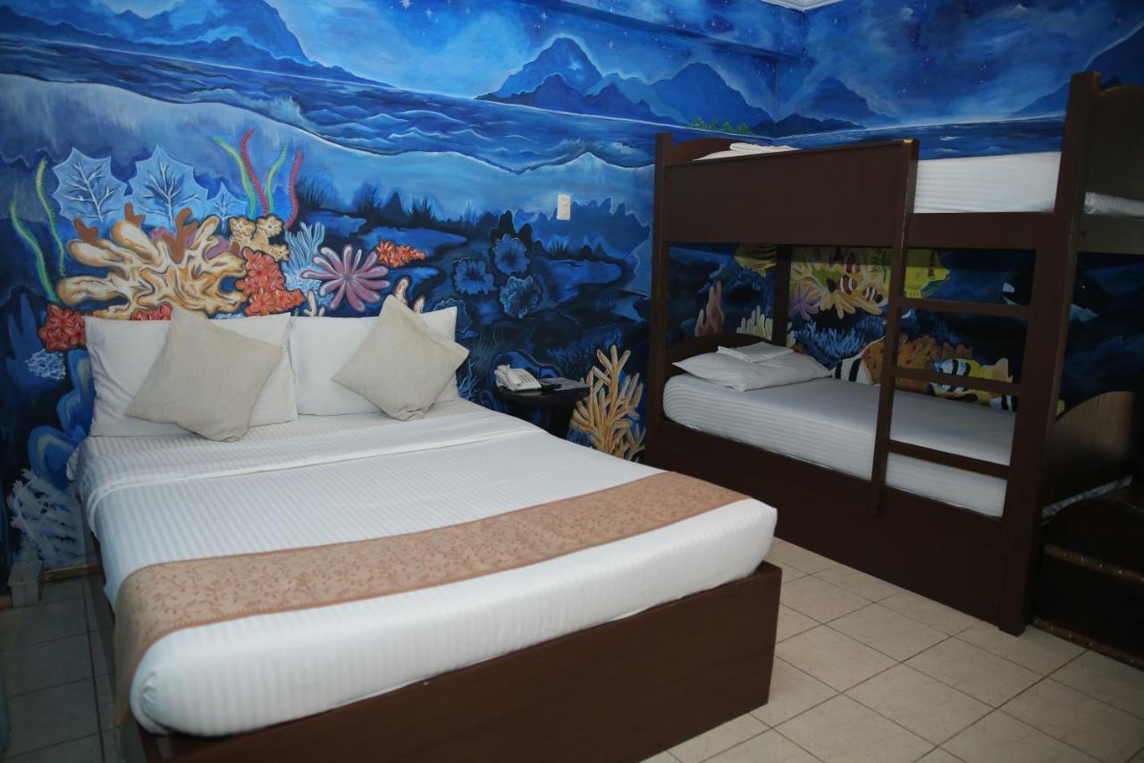 Eon Centennial Resort Hotel & Waterpark Iloilo City Εξωτερικό φωτογραφία